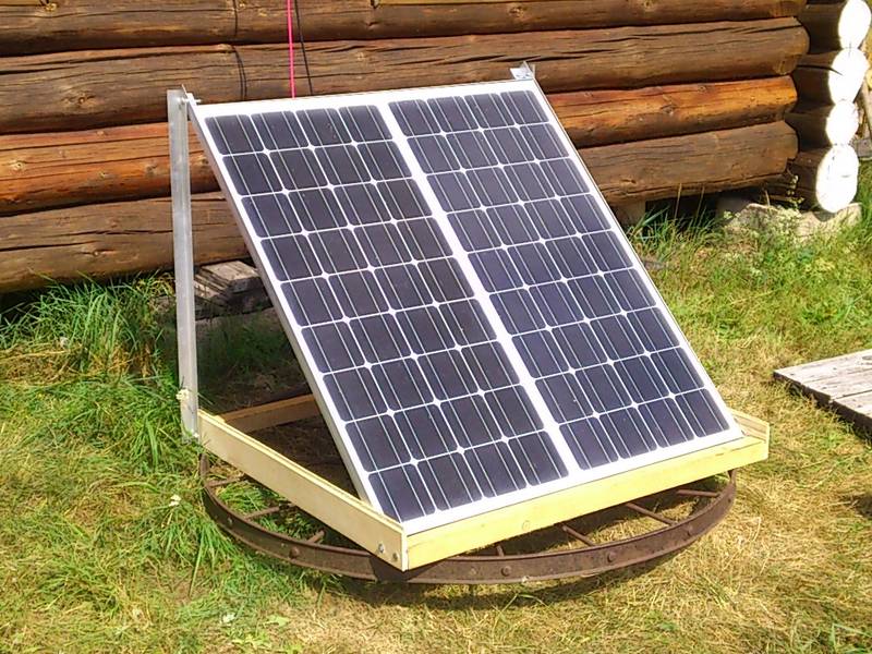 На Ужгородщине учат изготавливать солнечный коллектор своими руками / ВИДЕО
